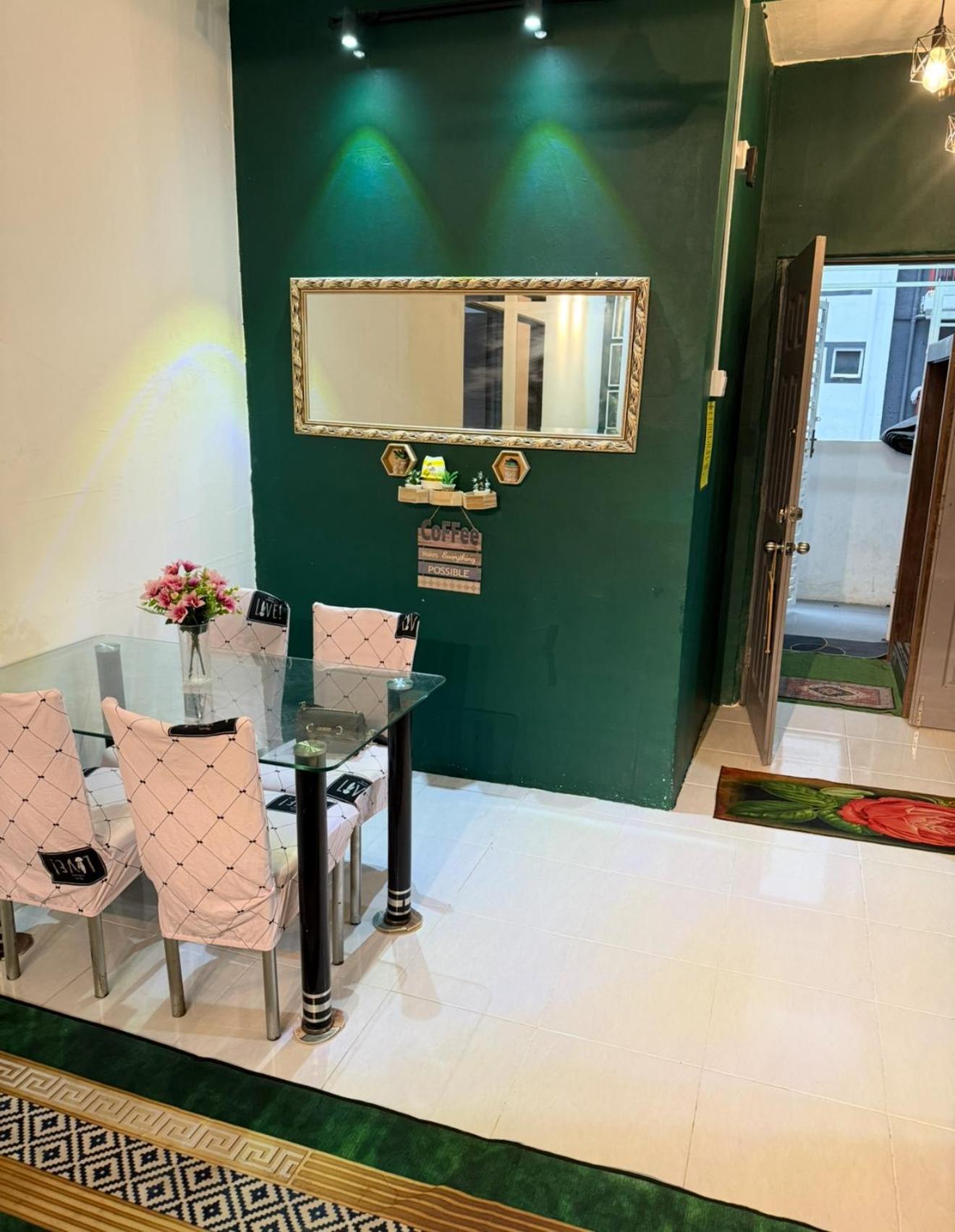 Zarraz Homestay Emerald Avenue Centrum Brinchang Cameron エクステリア 写真